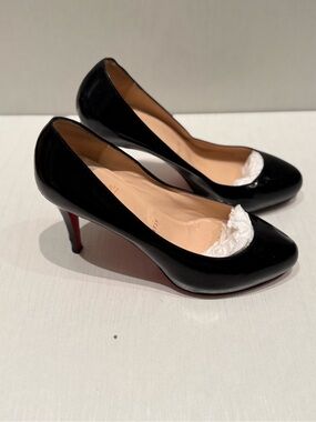 Christian Louboutin Black Patent Leather Pumps Size 35 Vintage Women’s